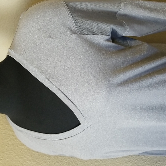 New Lole Gray Long Sleeve Hi Low Hem Lace Top - Picture 2 of 10